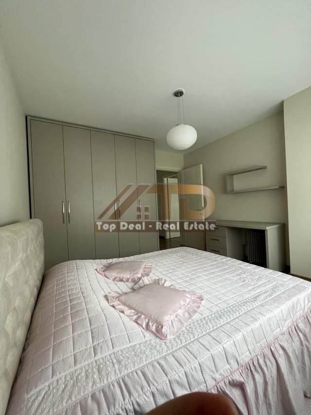 Tirane, jepet me qera apartament 2+1+BLK Kati 2, 110 m² 1.300 Euro