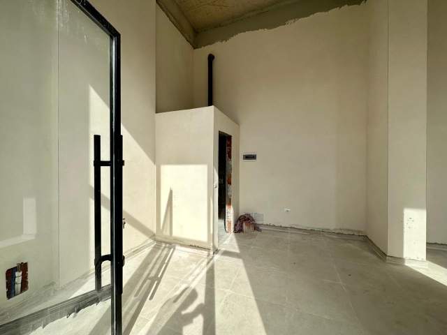 Tirane, jap me qera ambjent biznesi Kati 0, 22 m² 400 Euro (Tefta Tashko koco)