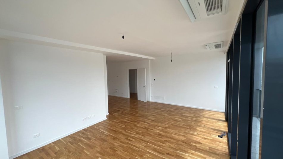 Tirane, jepet me qera ambjent biznesi , 1.400 € (Rruga e Kosovareve, Liqeni Artificial)