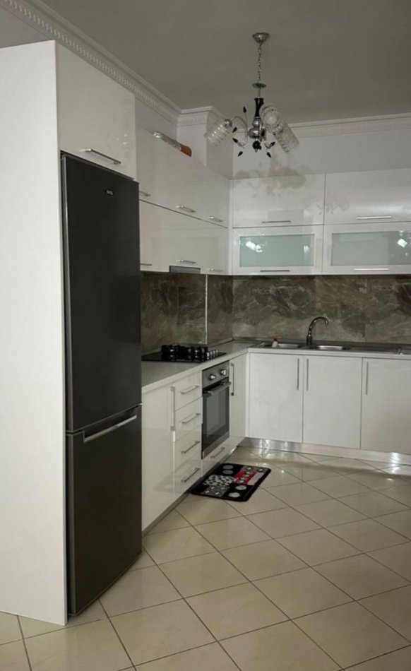 Tirane, jepet me qera apartament 1+1 Kati 1, 71 m² 300 € (Fresk)