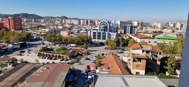 Tirane, shitet apartament 2+1+BLK Kati 7, 110 m² 85.000 Euro (Rruga e Kavajes)