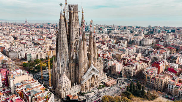 Tirane, oferte City-tour | Vizita qytetesh Udhëtim në Barcelonë