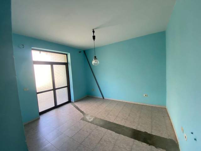 Tirane, shitet apartament 3+1+BLK Kati 2, 157 m² 210.000 Euro (Rruga Taulantia)