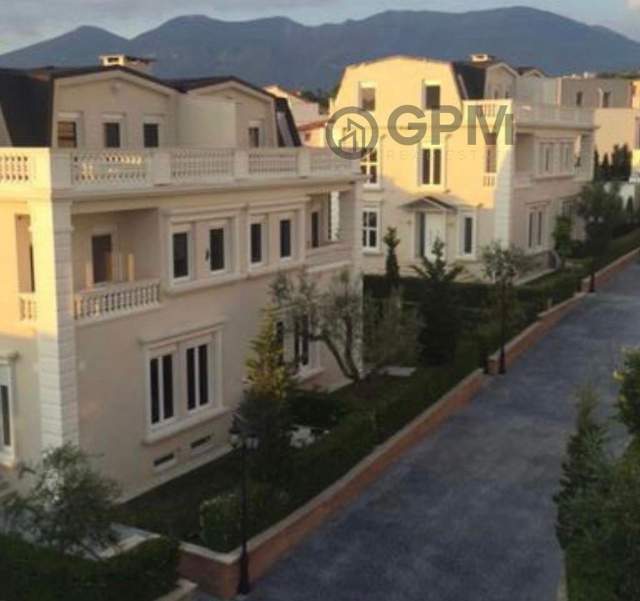 Tirane, shitet Vile 4+1+BLK Kati 3, 300 m² 570.000 Euro (Lunder)