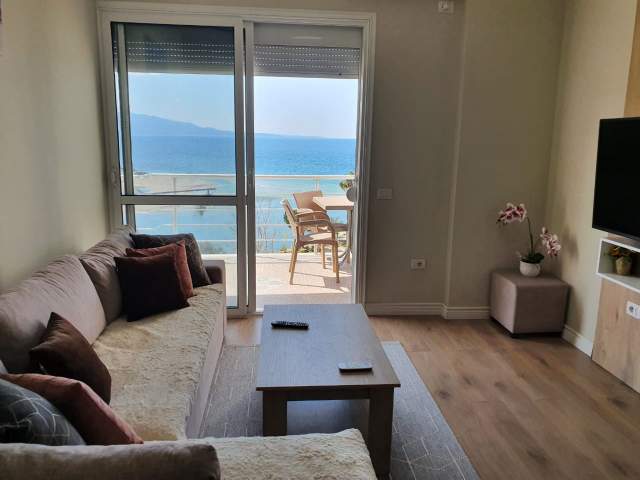 Sarande, jepet me qera apartament 650 Euro
