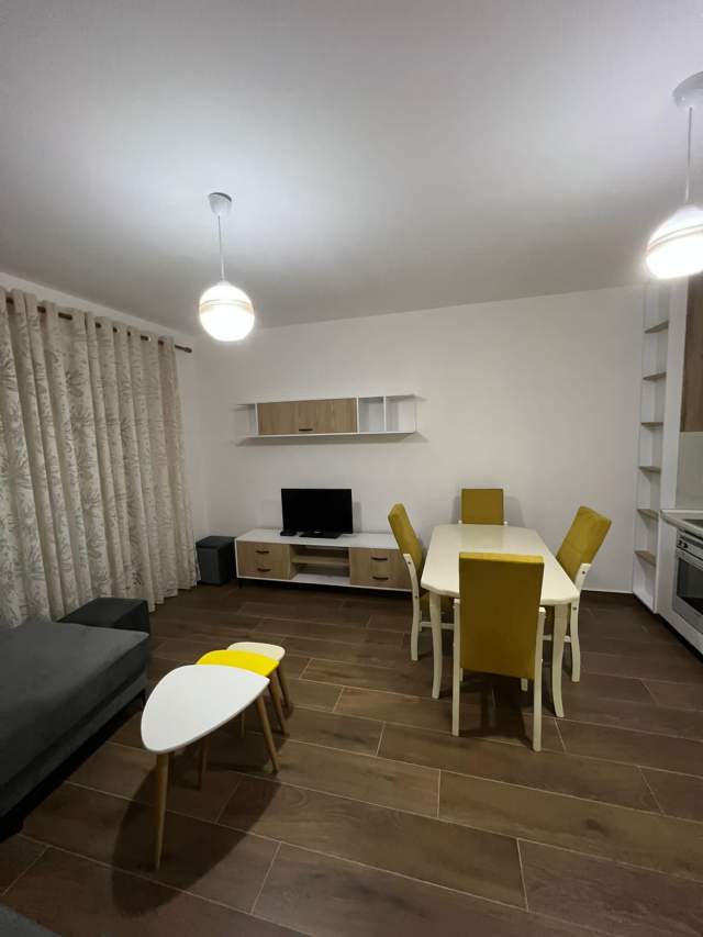Tirane, jepet me qera apartament 1+1+BLK Kati 2, 64 m² 350 Euro (prane Vila L2)