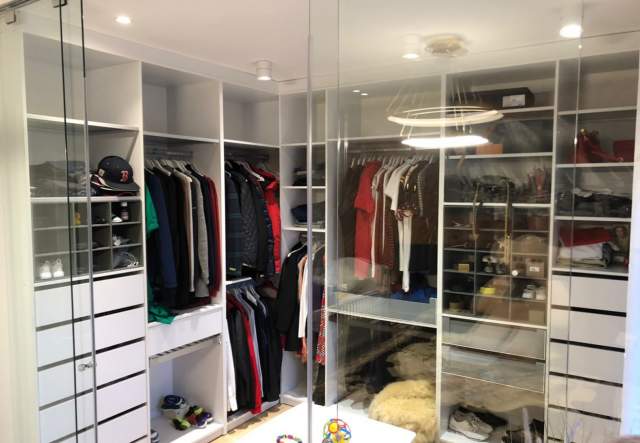 Tirane, shitet apartament 103 m² 199.000