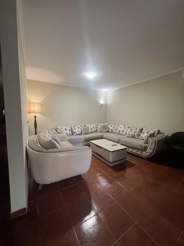 Tirane, jepet me qera apartament 3+1+A+BLK Kati 9, 125 m² 700 Euro (rruga Medar Shtylla)