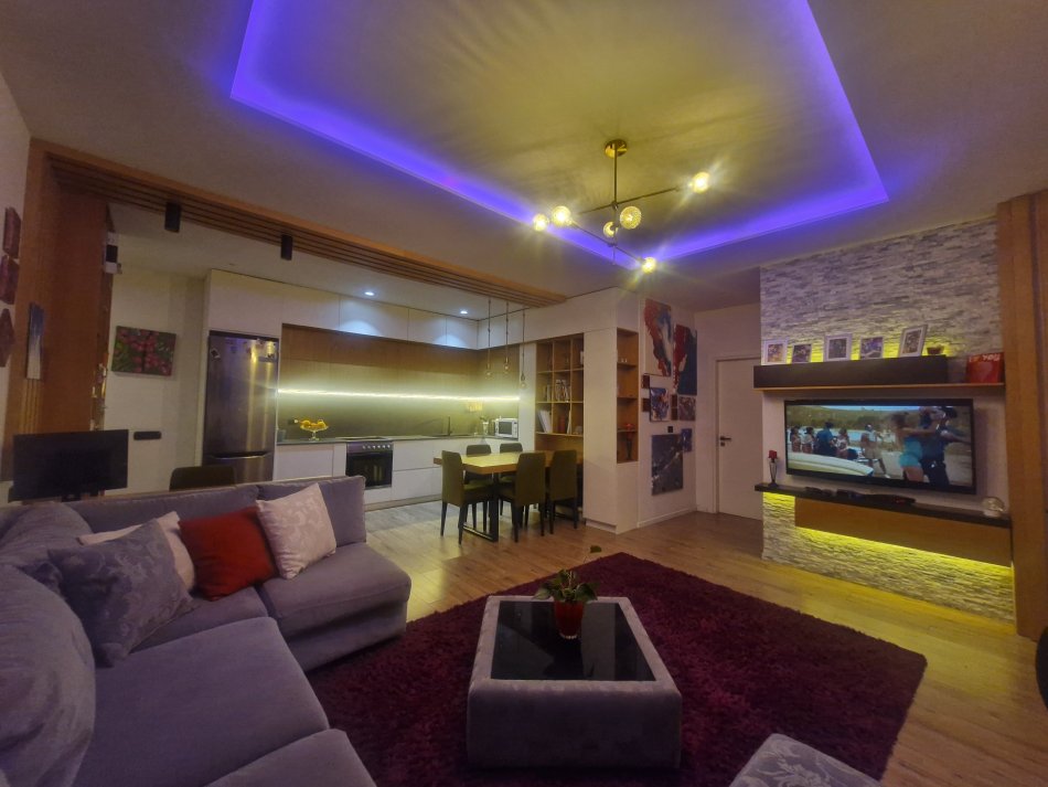 Tirane, shitet apartament 2+1 Kati 4, 112 m² 210.000 € (rruga e elbasanit)