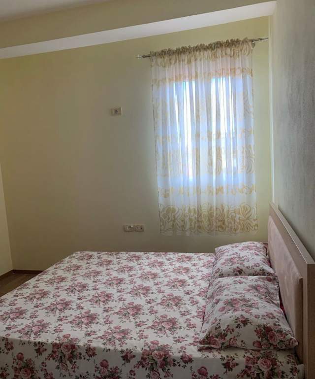 Tirane, jepet me qera apartament 2+1+BLK Kati 4, 90 m² 35.000 Leke (rruga Siri Kodra)