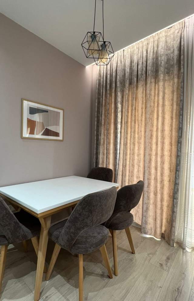 Tirane, jepet me qera apartament 1+1+A+BLK Kati 4, 70 m² 400 Euro