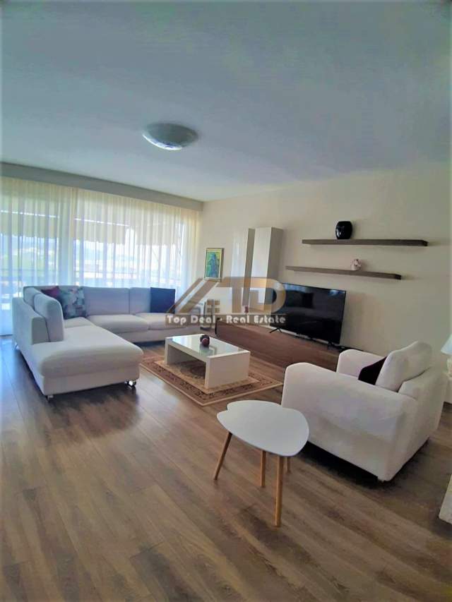 Tirane, jepet me qera apartament 2+1+BLK Kati 2, 110 m² 1.300 Euro