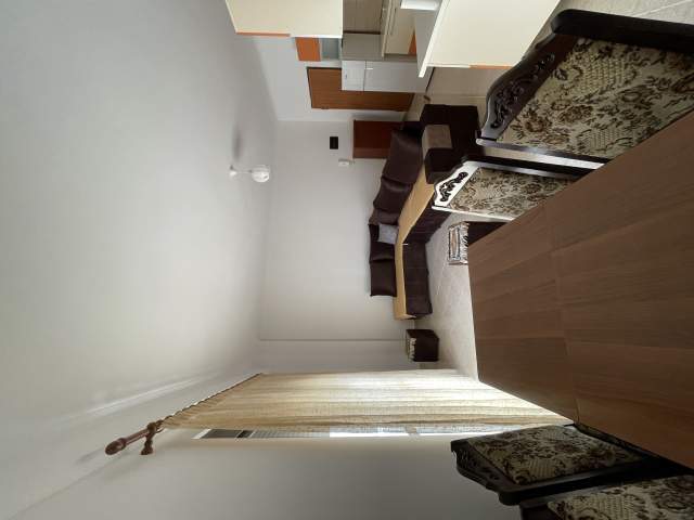 Tirane, jepet me qera apartament 2+1+BLK Kati 5, 80 m² 30.000 Leke (Rruga Panajot Pano)