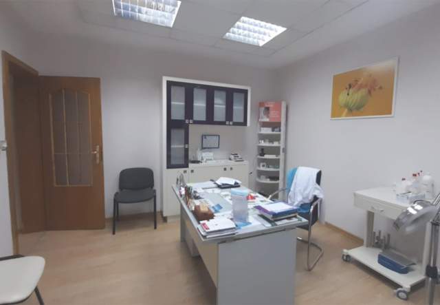 Tirane, shitet apartament 120 m² 132.000 Euro