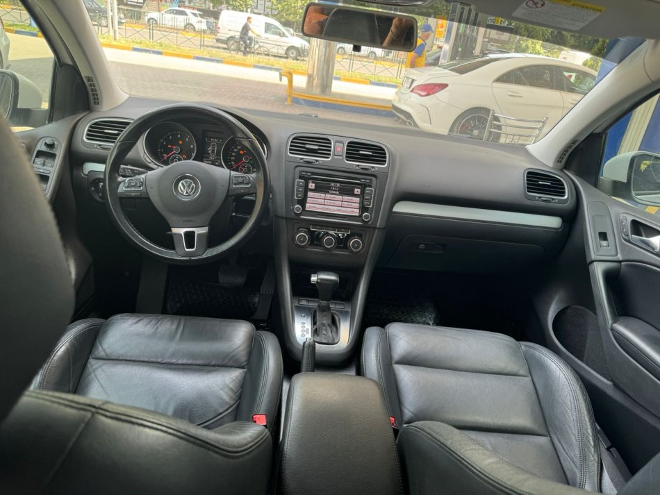 Tirane, 7900€ shes makine golf 6 Benzin plus gaz, me letra, e bardhë 185 km