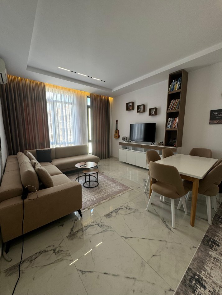 Tirane, shitet apartament 1+1+Ballkon Kati 3, 65 m² 110.000 € (ISH DOGANA TIRANE)