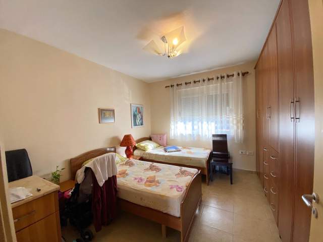 Tirane, shitet apartament 2+1+A Kati 3, 87 m²  (Rruga Egnatia)