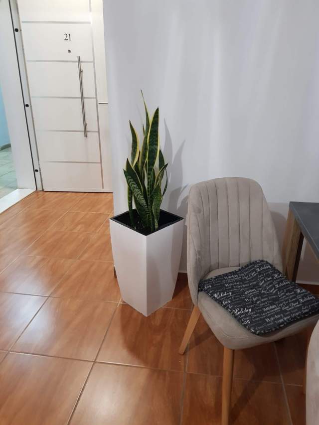 Tirane, jepet me qera apartament 2+1 Kati 5, 64 m² 700 Euro