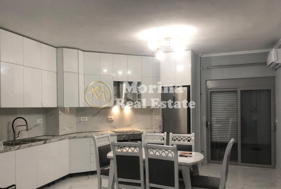 Tirane, jepet me qera apartament 2+1 Kati 4, 114 m² 600 € (Don Bosko)