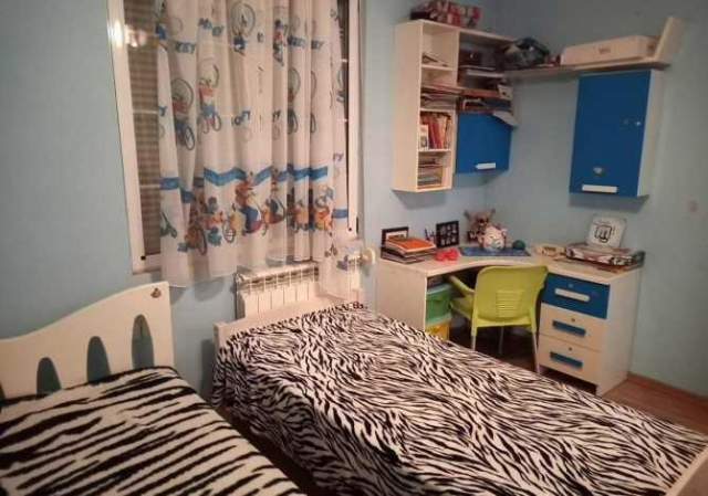 Tirane, jepet me qera apartament 3+1+BLK Kati 1, 135 m² 450 Euro (Shefqet Ndroqi)