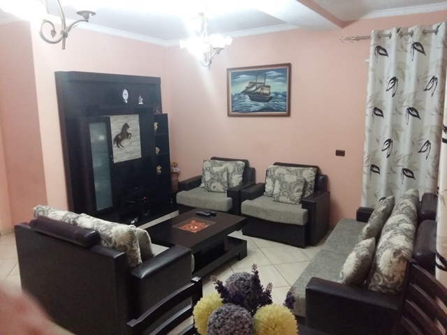 Tirane, shes apartament 2+1+A+BLK Kati 2, 106 m² 100.000 Euro (rruga Trandafili i bardhe Tirane)