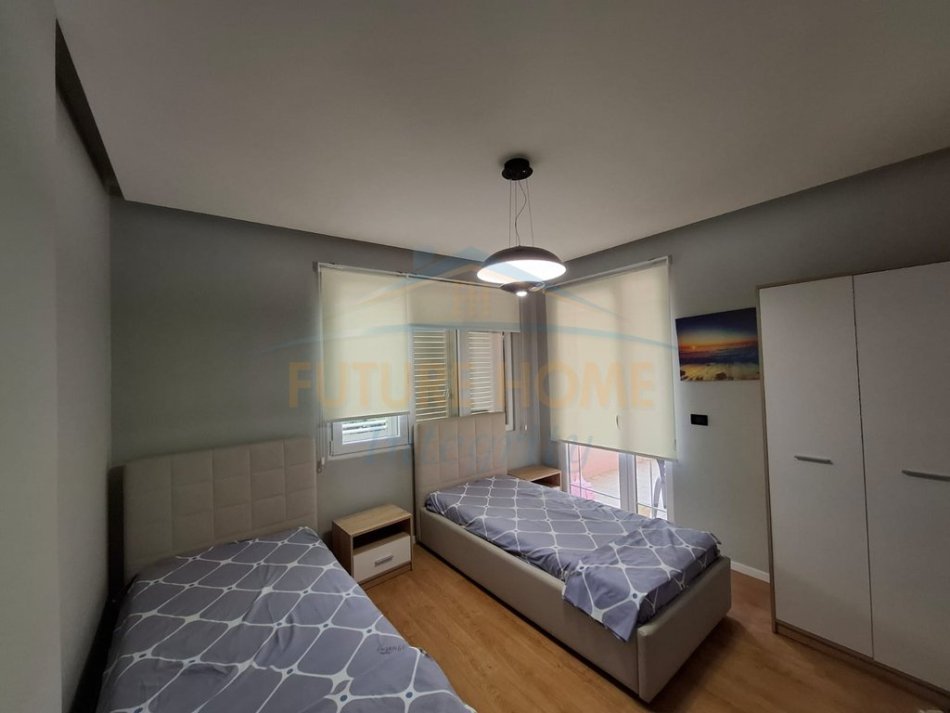 0683487469 Tirane, jepet me qera apartament 2+1+Ballkon Kati 2, 93 m² 800 € (Kopshti Botanik)
