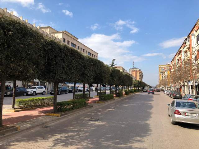 Tirane, shitet apartament 3+1+A+BLK Kati 6, 125 m² 175.000 Euro (Rruga Fortuzi)