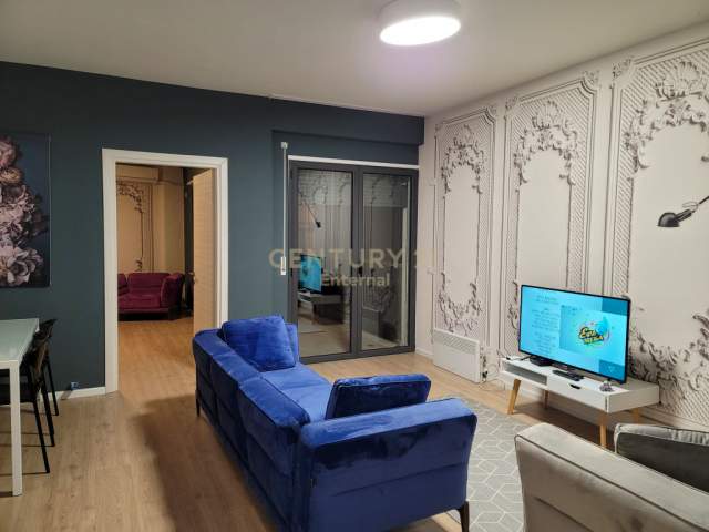 Tirane, jepet me qera apartament 1+1 Kati 4, 77 m² 400 Euro (Kodra e Diellit)