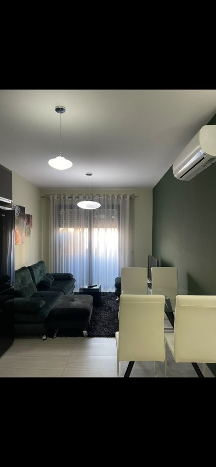 Tirane, jepet me qera apartament 1+1 Kati 2, 58 m² 600 € (STADIUMI DINAMO)