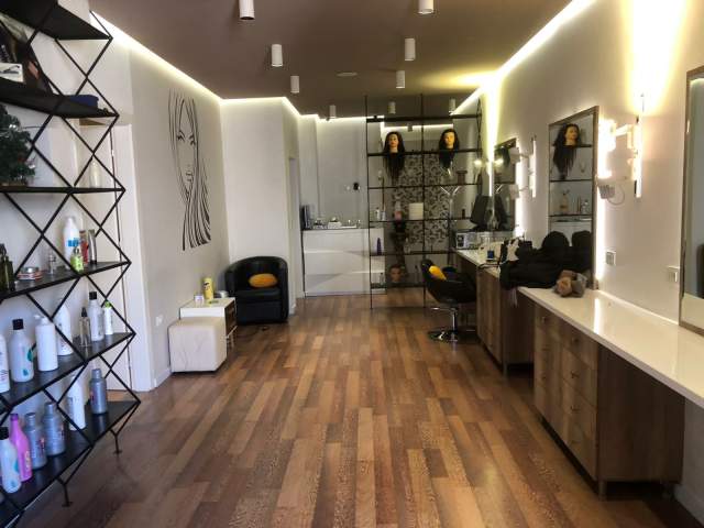 Tirane, shes ambjent biznesi Kati 3, 123 m² 230.000 Euro (9-Kateshet)