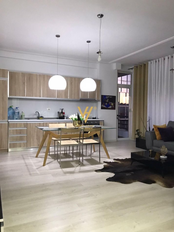 Tirane, shitet apartament 1+1+Ballkon Kati 6, 67 m² 139.000 € (LAPRAKE)