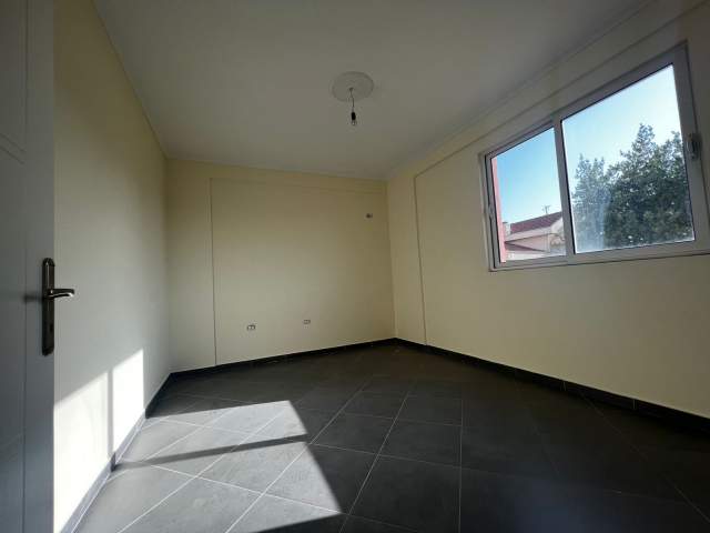 Tirane, shes apartament 2+1+BLK Kati 2, 101 m² 85.000 Euro (FRESKU)