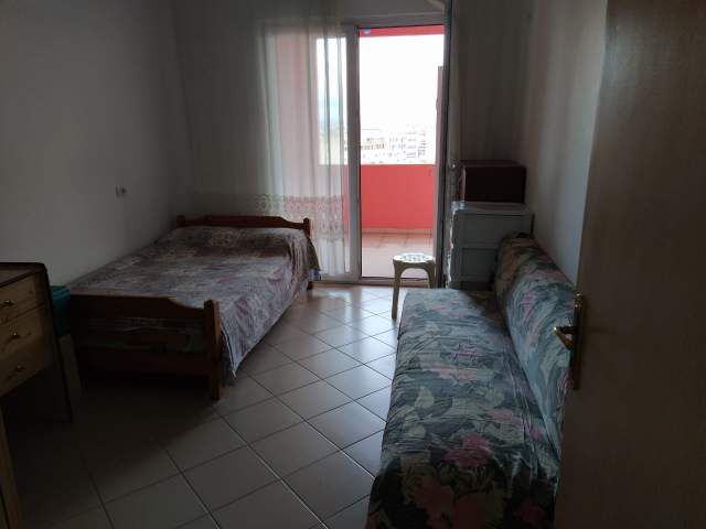 Tirane, jepet me qera apartament 2+1+BLK Kati 8, 90 m² 40.000 Leke (rruga Rexhep Shala)