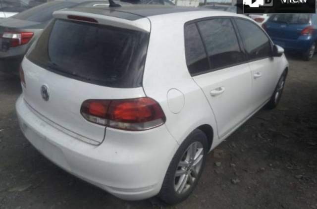 Tirane, shes makine Golf Viti 2011, 7100 Euro benzine plus gaz