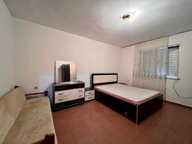 Tirane, shitet apartament 1+1 Kati 2, 59 m² 68.000 Euro (Rruga e Kavajes)