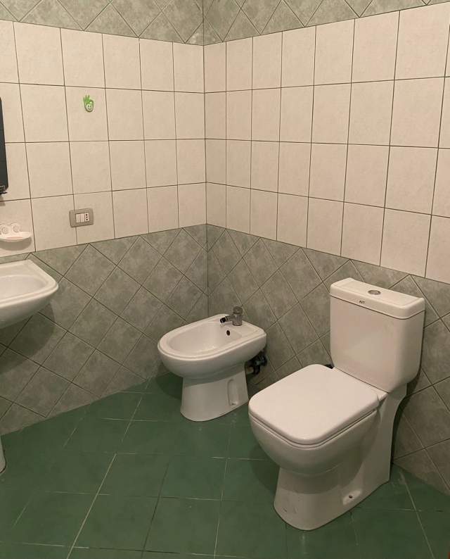 Tirane, jepet me qera apartament 1+1+BLK Kati 6, 70 m² 35.000 Leke (Rruga teodor keko)