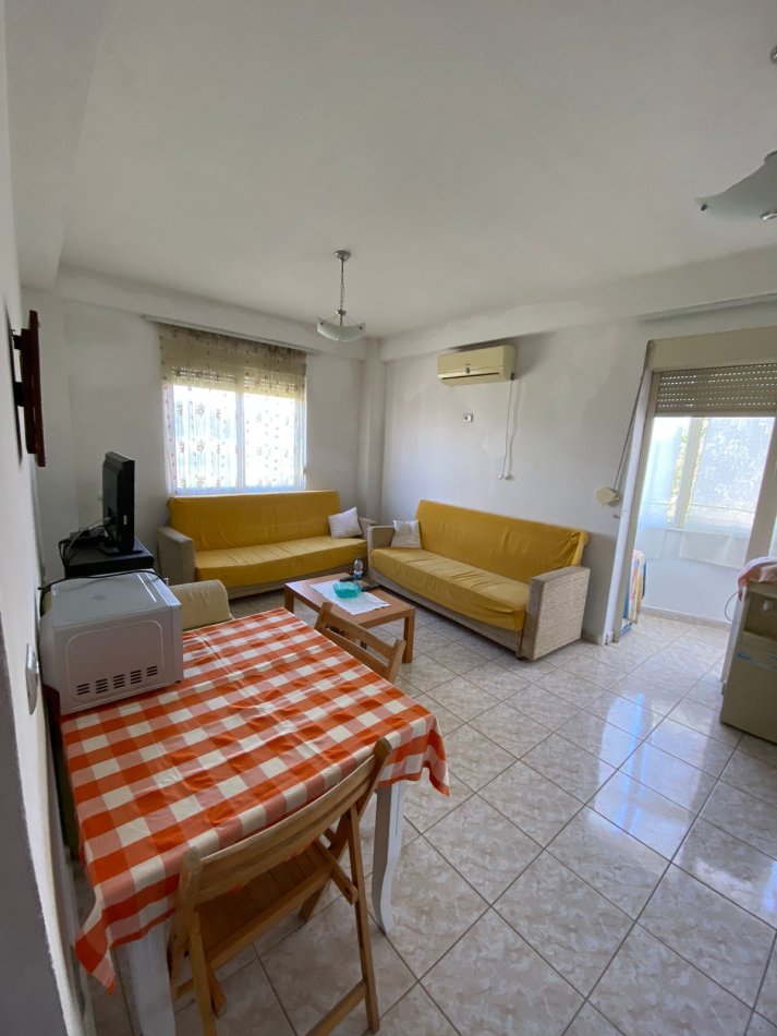 Durres, shitet apartament 1+1+Ballkon Kati 3, 61 m² 65.000 € (Golem)
