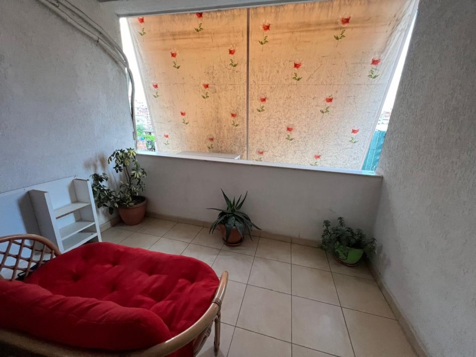 Tirane, shitet apartament 2+1 Kati 4, 122 m² 170.000 € (Unaza e Re)