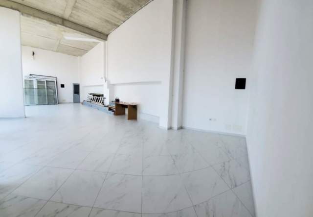Tirane, shitet ambjent biznesi 107 m² 193.000 Euro