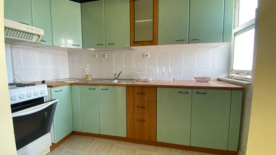 Jepet Apartament 1+1 me qira tek Ali Demi per 30.000 Leke/Muaj