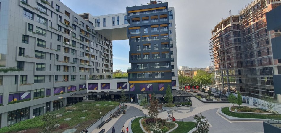 Tirane, shitet dyqan Kati 0, 108 m² 540.000 € (Rruga e Kavajes)