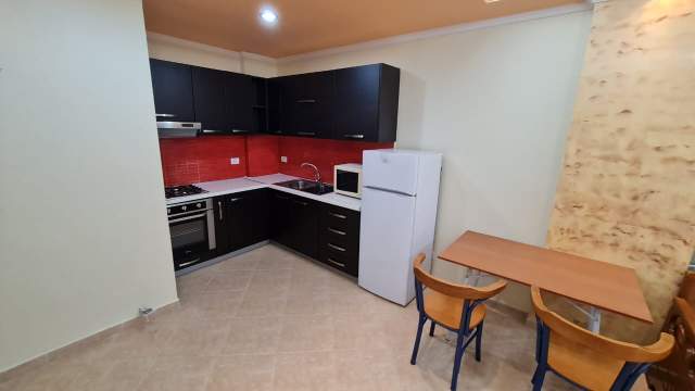 Durres, jepet me qera garsonier Kati 3, 39 m² 150 Euro
