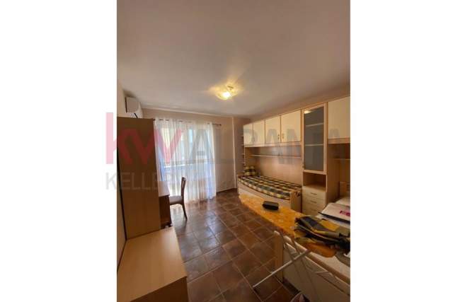 Tirane, jepet me qera apartament 2+1 Kati 7, 87 m² 600 Euro (sheshi italia)
