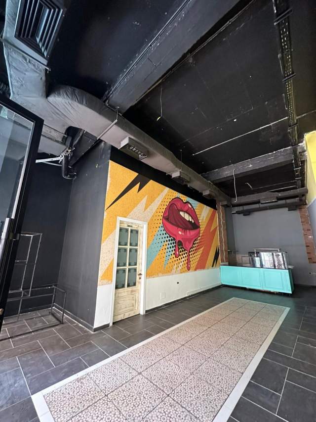 Tirane, jepet me qera ambjent biznesi Kati 0, 115 m² 700 Euro (Tefta Tashko koco)