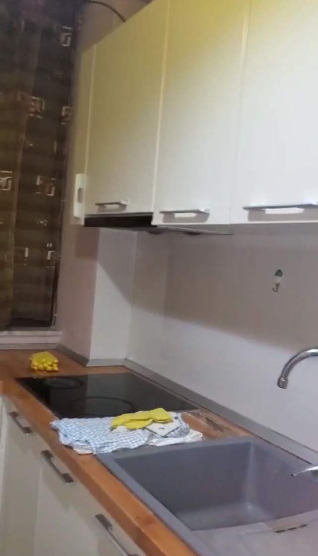 Tirane, jepet me qera apartament 2+1+BLK Kati 7, 90 m² 500 Euro (prane Shkolles Qazim Turdiu)