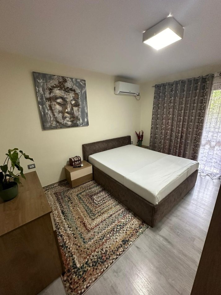 Tirane, shitet apartament 2+1 Kati 1, 77 m² 165.000 € (21 Dhjetori)