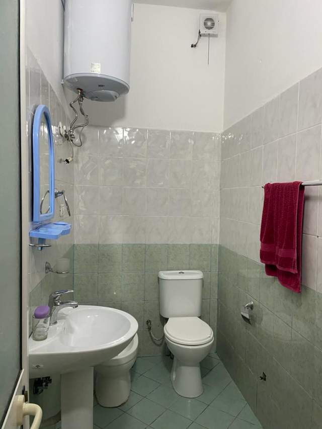 Tirane, shitet apartament Kati 1, 85 m² 60.000 Euro (QESARAK)