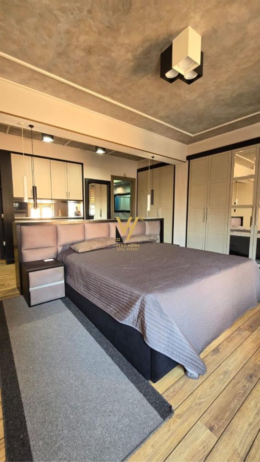 Tirane, shitet apartament 3+1+Ballkon Kati 6, 175 m² 525.000 € (MYSLYM SHYRI)
