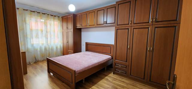 Tirane, jepet me qera apartament 2+1+BLK Kati 4, 110 m² 550 Euro (prane Eco Market)