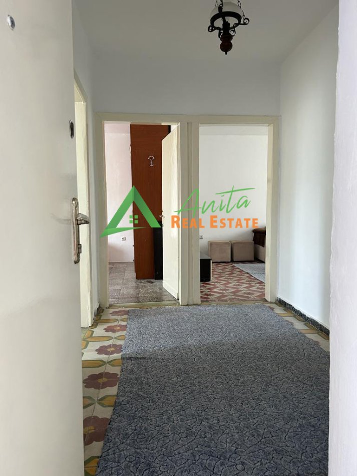 Tirane, jepet me qera apartament 2+1 Kati 4, 78 m² (Ali Demi)